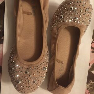 Comfortable women’s shoes